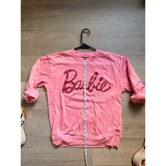 Women's small‎ cozy pink Barbie sweater crewneck pullover - Picture 6 of 9